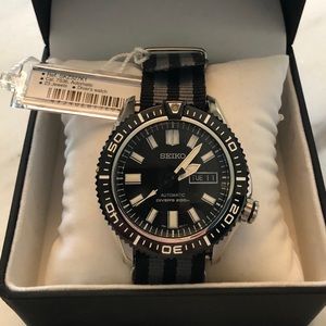 SEIKO Vintage Diver Automatic on NATO Strap! NWT